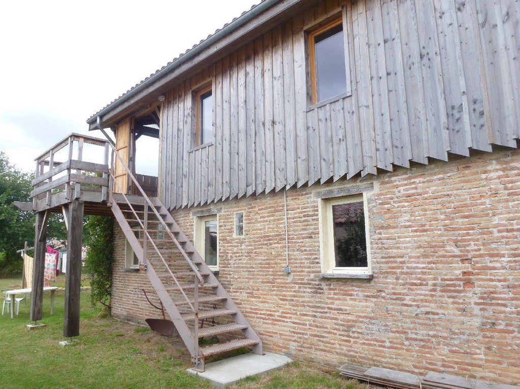 Appartement dans grange rustique au calme