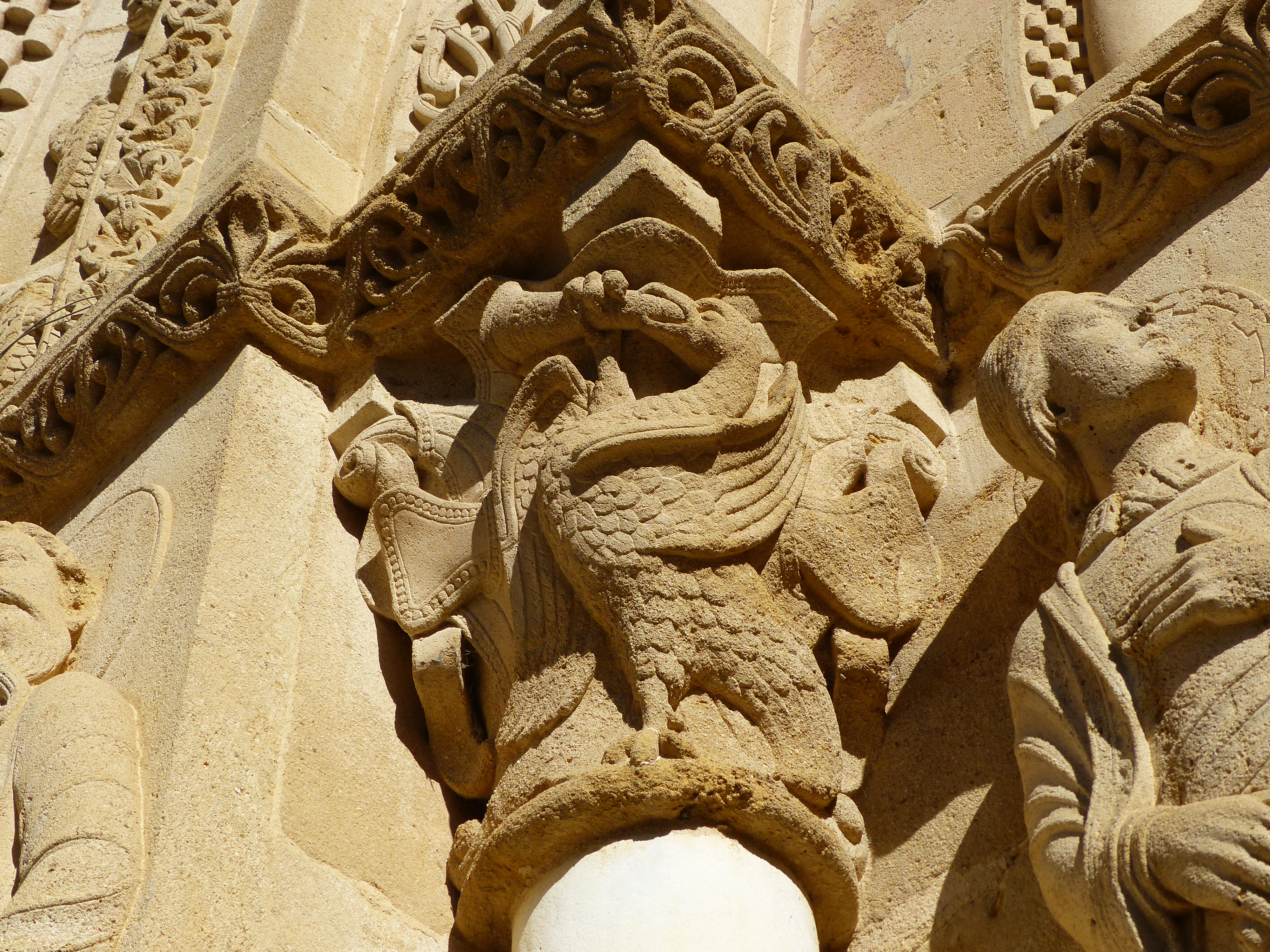 Je découvre avec "Zoé la curieuse" l'église Sainte-Foy de Morlaàs, Morlaàs - photo 2