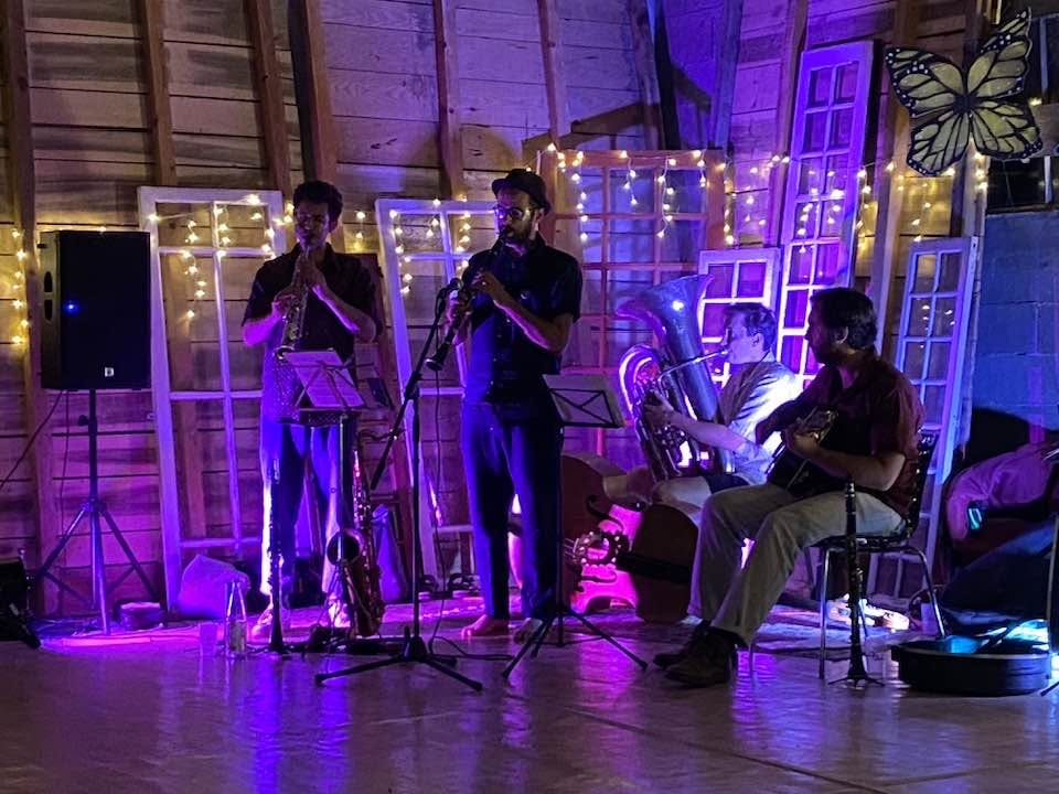 Moulin Show