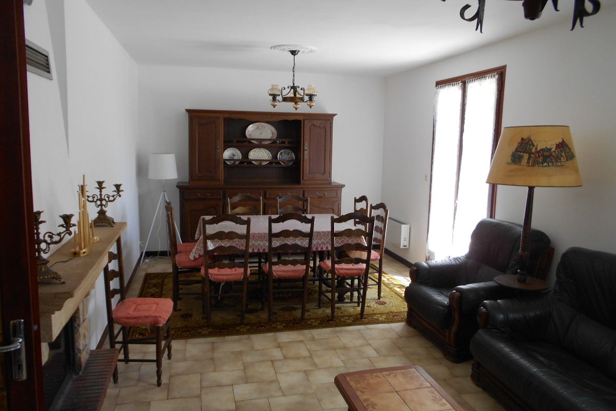 Gite Les Payants, Château-l'Évêque