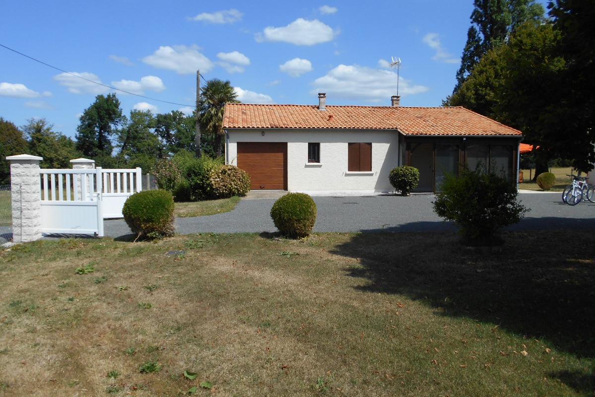 Gite Les Payants, Château-l'Évêque - photo 5