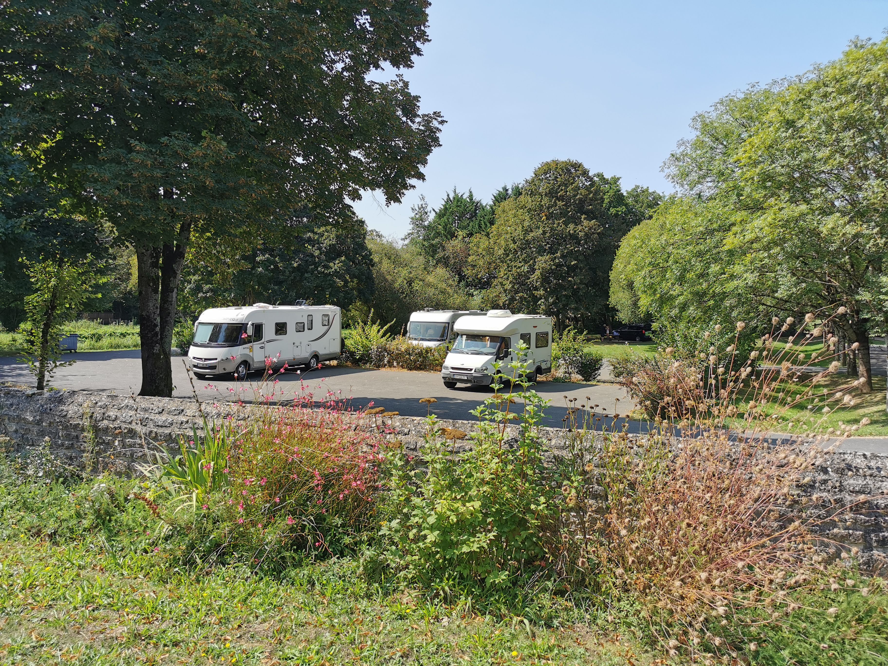 Aire d'accueil de Camping-Car de Nieuil-l'Espoir