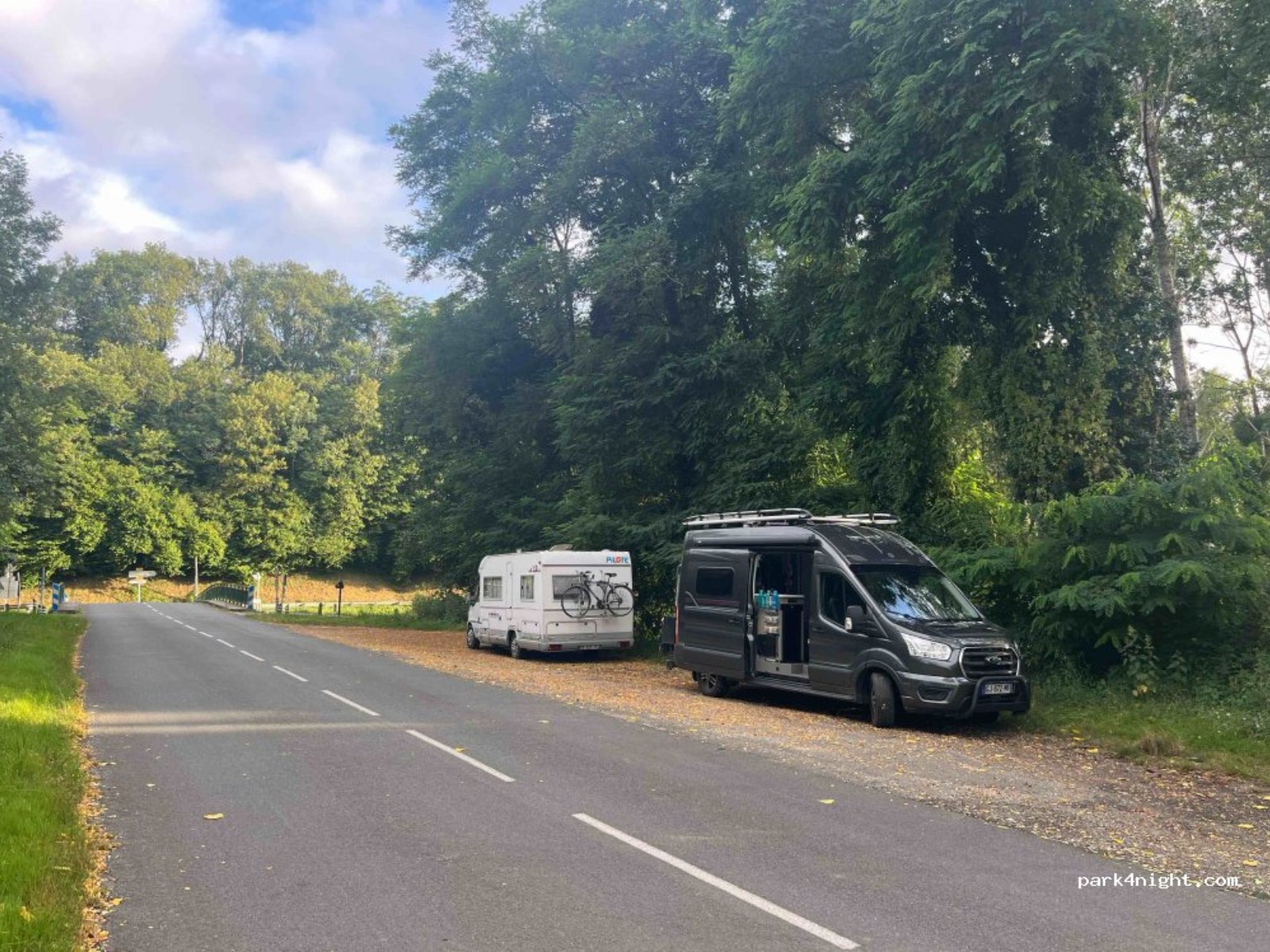 Aire de stationnement Le Gravilla