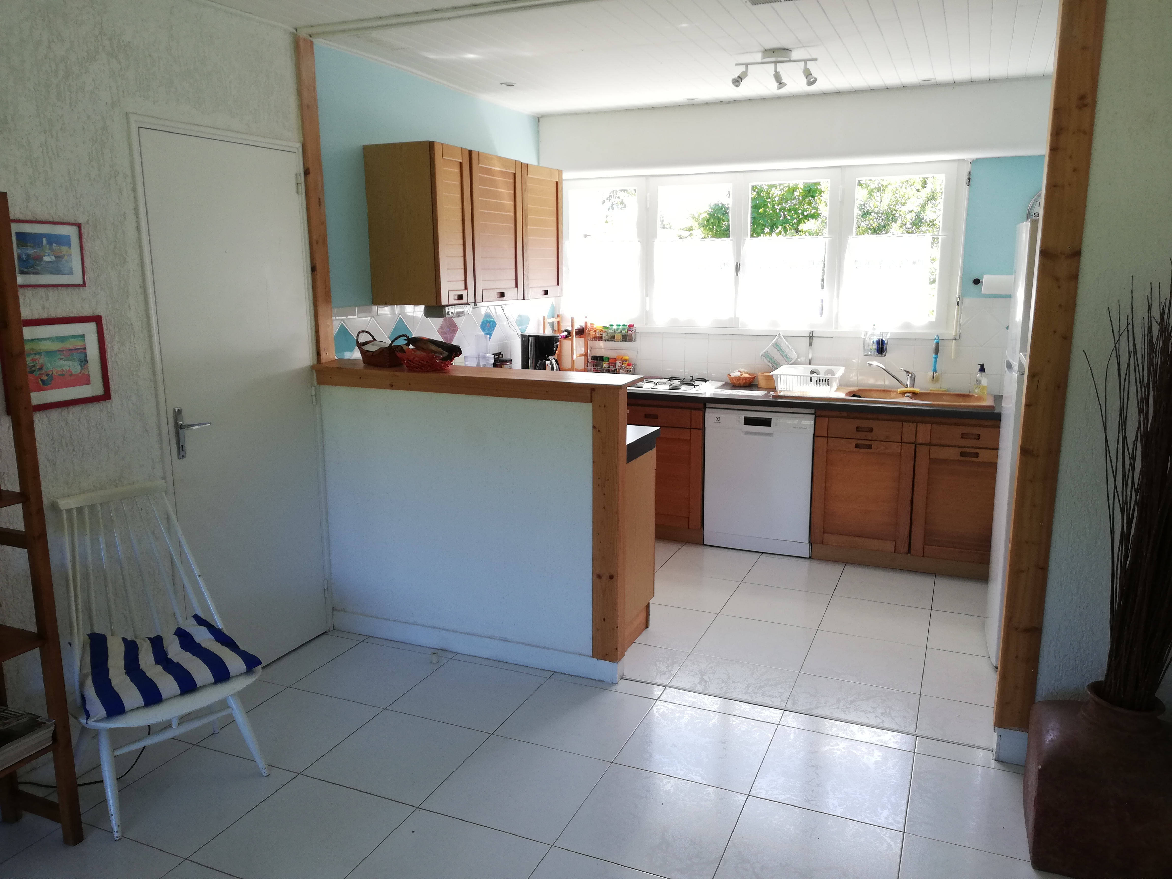 Les Vieux Chênes du Lac, Gastes