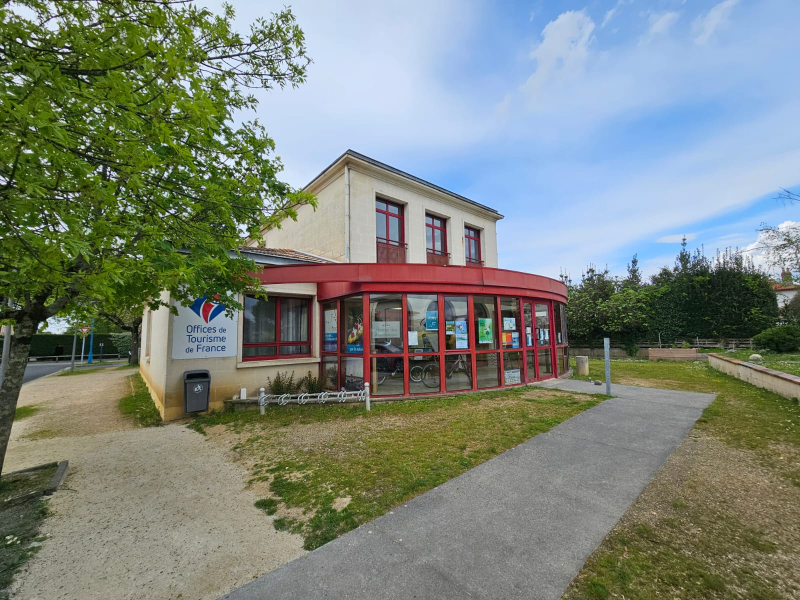 Borne de recharge VAE Office de Tourisme