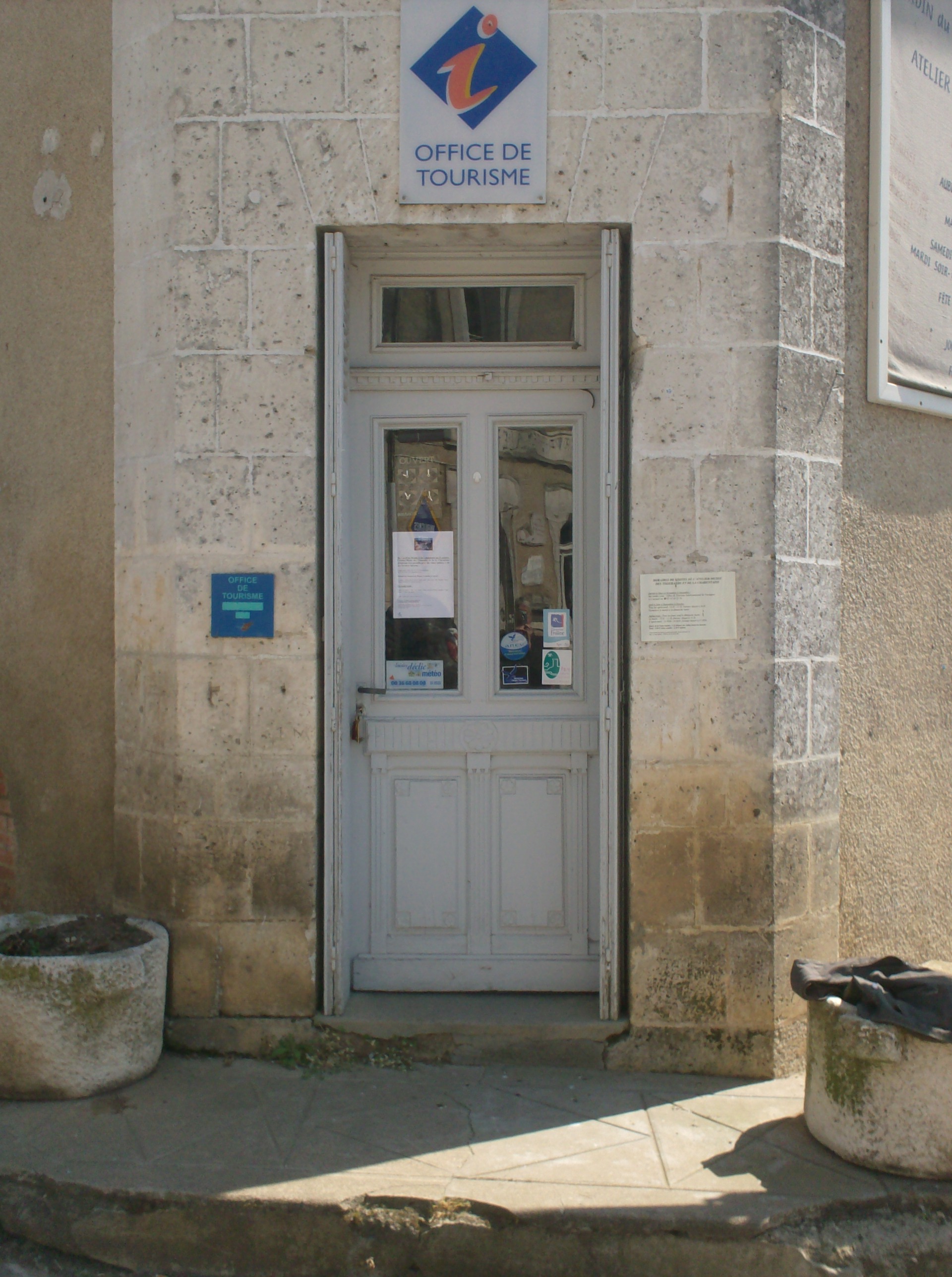 Office de Tourisme du Périgord Nontronnais - Bureau de Varaignes — photo 2