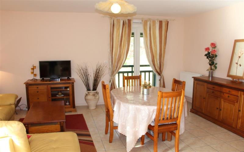 Cam 161 - Location Oïhana C17 - Mr et Mme Pé