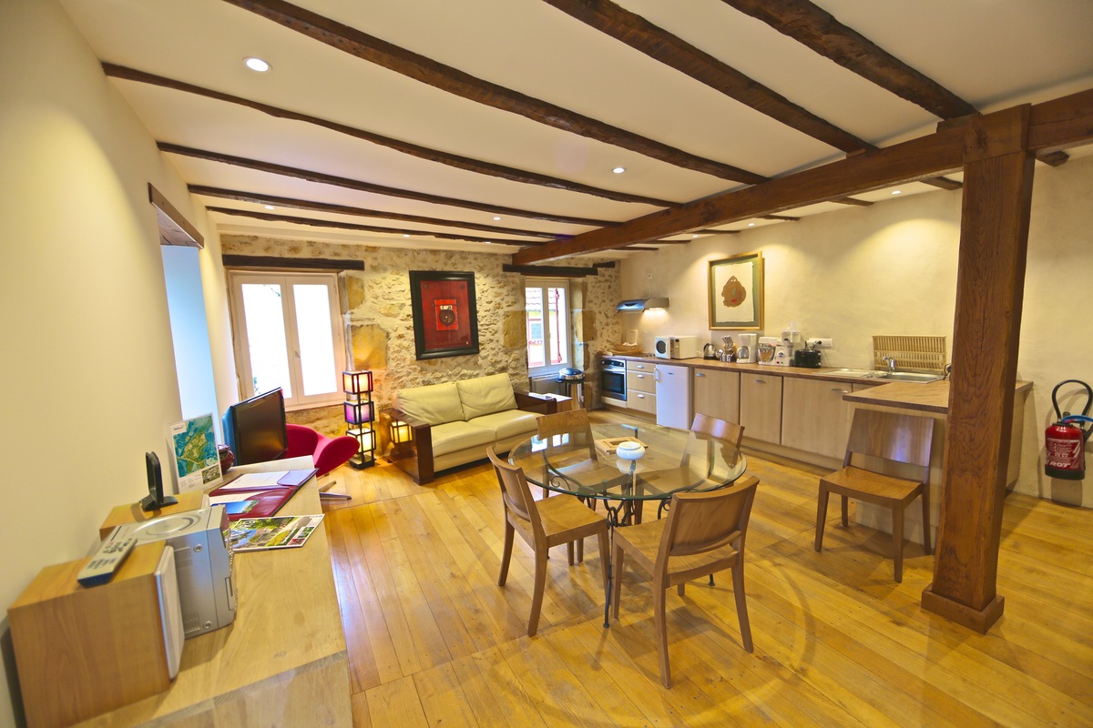 Domaine de Montagenet - Maison Olivier, Saint-Martial-de-Valette