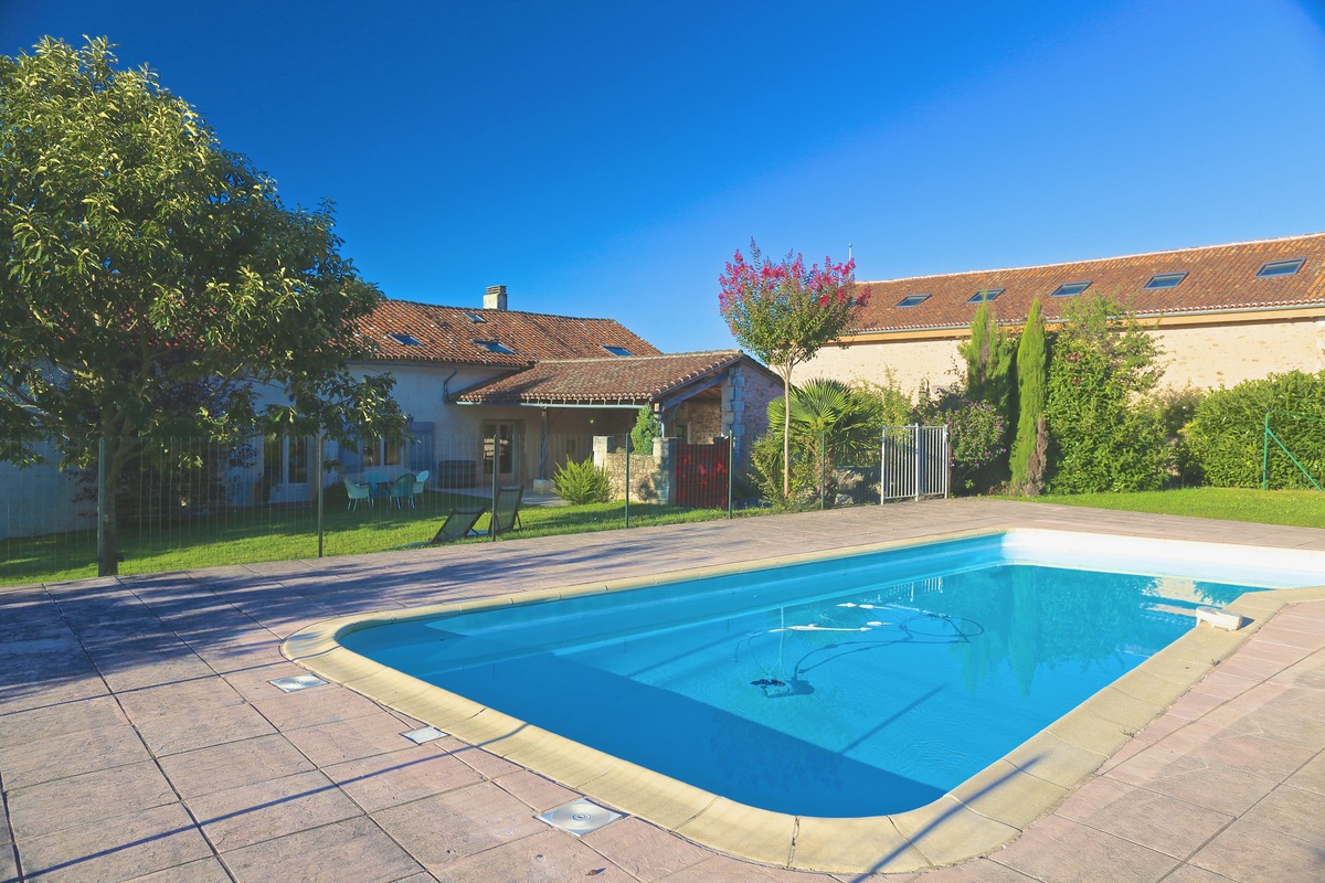 Domaine de Montagenet - Maison Orchidée, Saint-Martial-de-Valette
