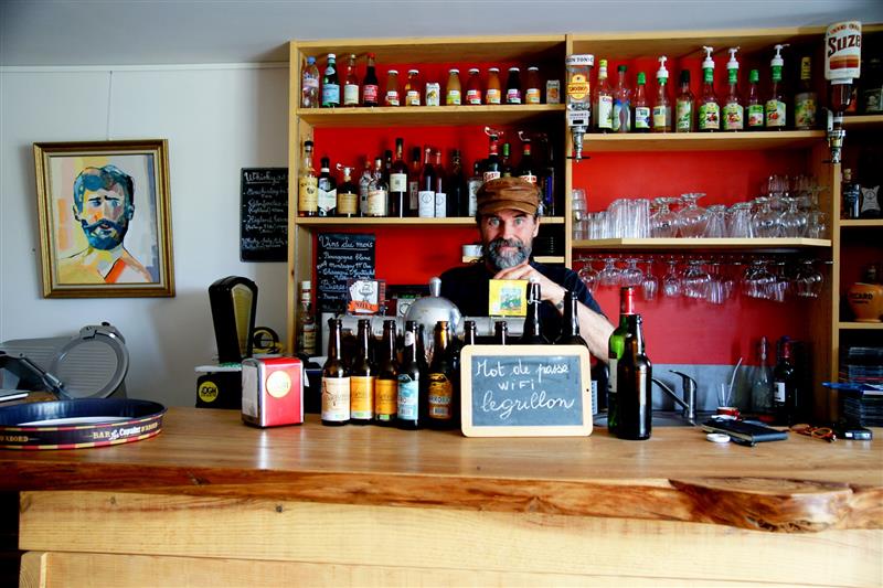 Oustau Grigt Café