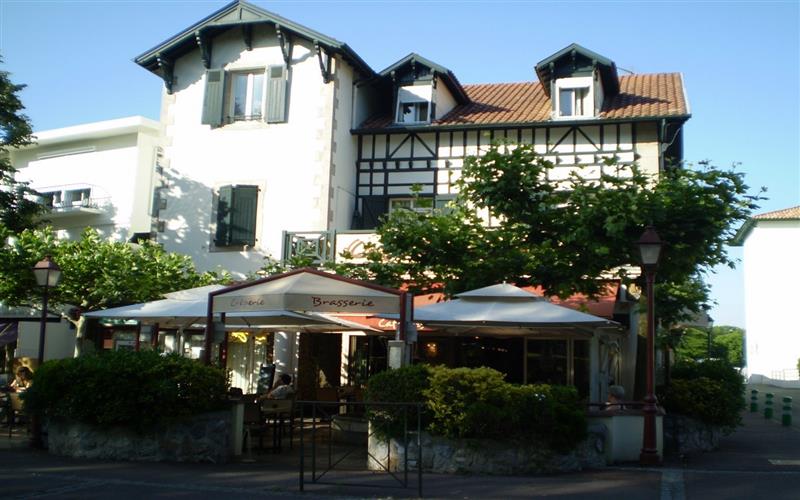 Café des Allées