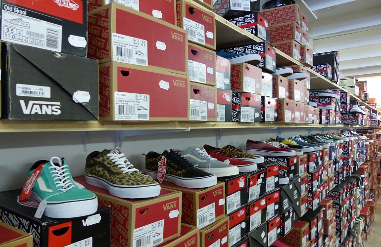 Olo Surfshop destock — photo 2