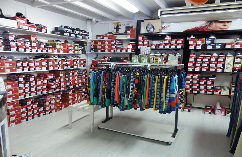 Olo Surf Shop — photo 2