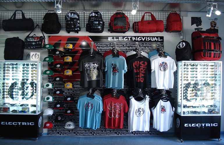 Buzzz Skate Shop — photo 3