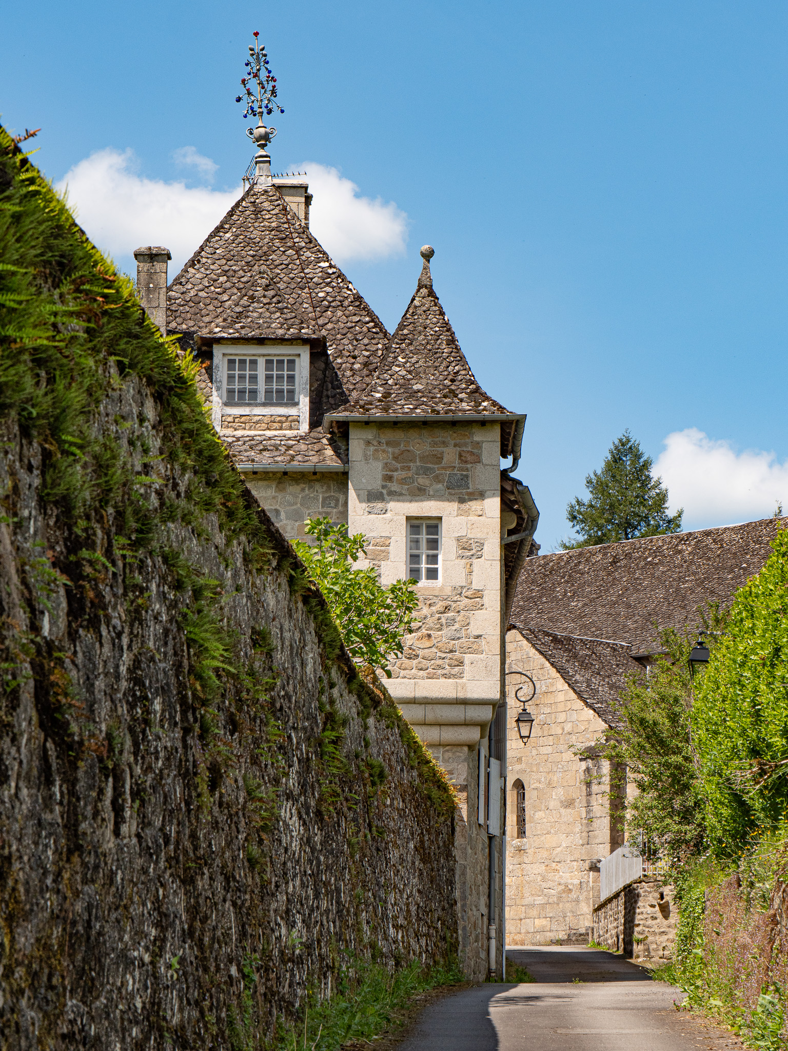 Les Roudouloux, La Roche-Canillac - photo 2