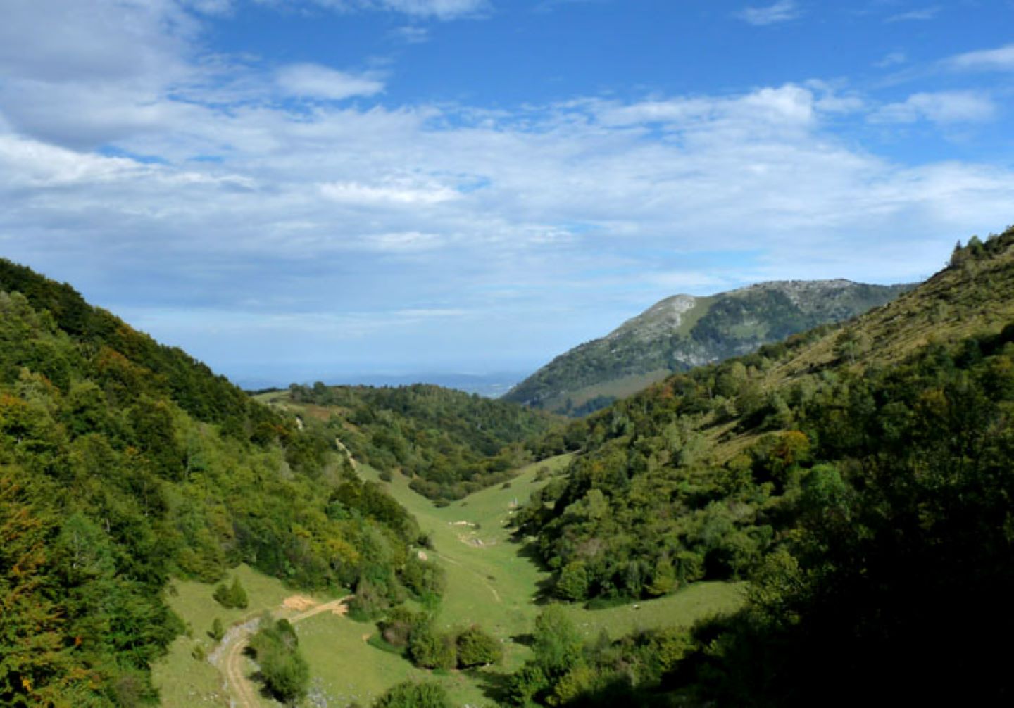 GRP® Tour de la Vallée d'Ossau - Etape Louvie-Juzon - Granges du Dès - photo 3