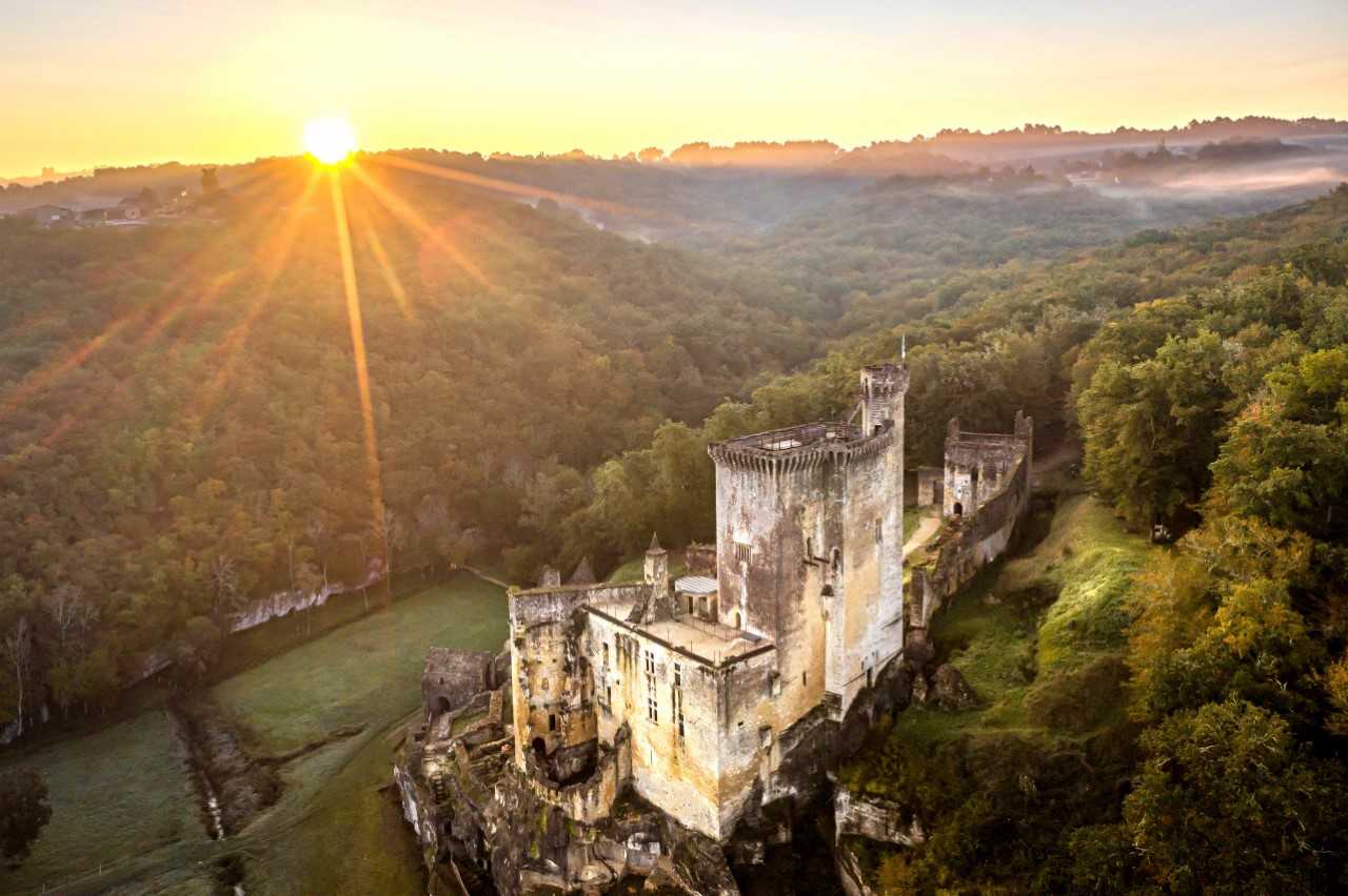 Château de Commarque - Les mystères de la Forteresse oubliée, Les Eyzies - photo 9