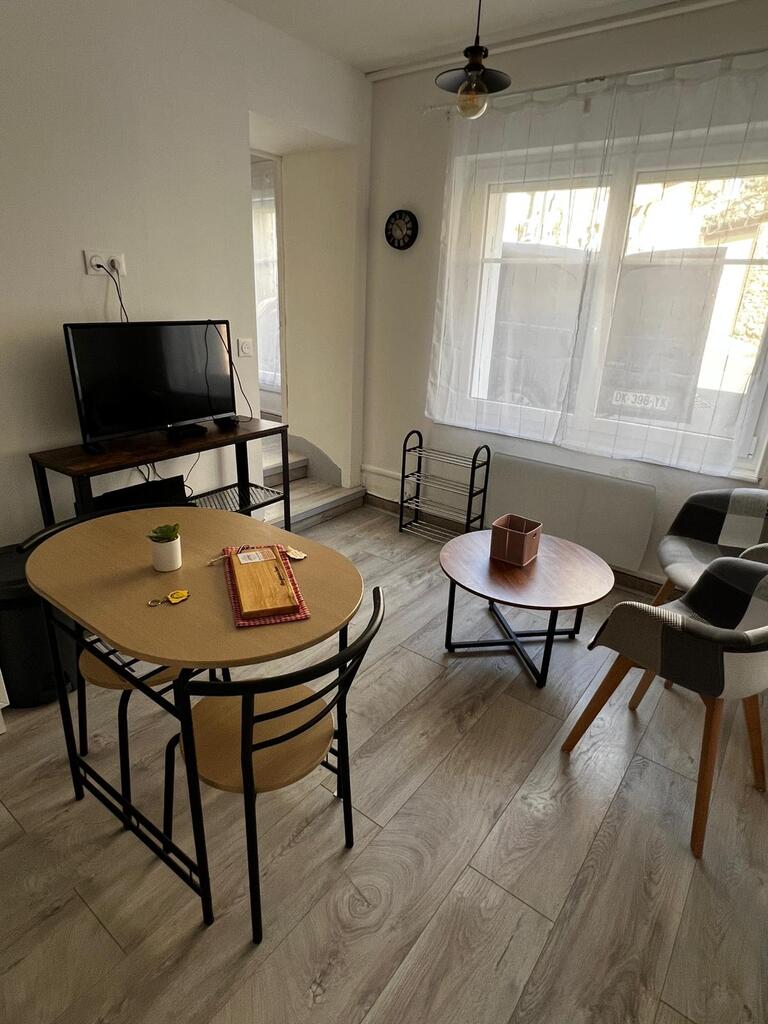 Meublé de M. Hennequin Appt1, Évaux-les-Bains