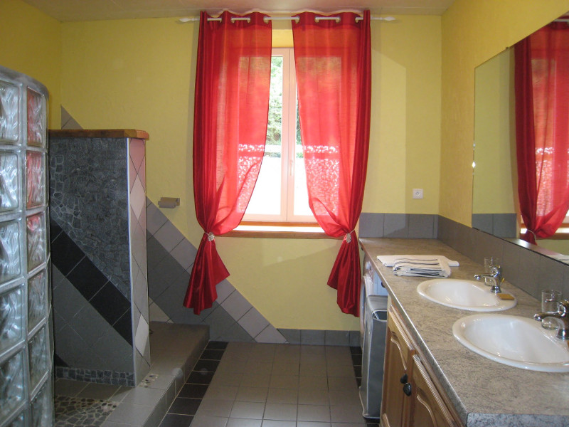 La Grenouille Qui Siffle - Le Famille - photo 4