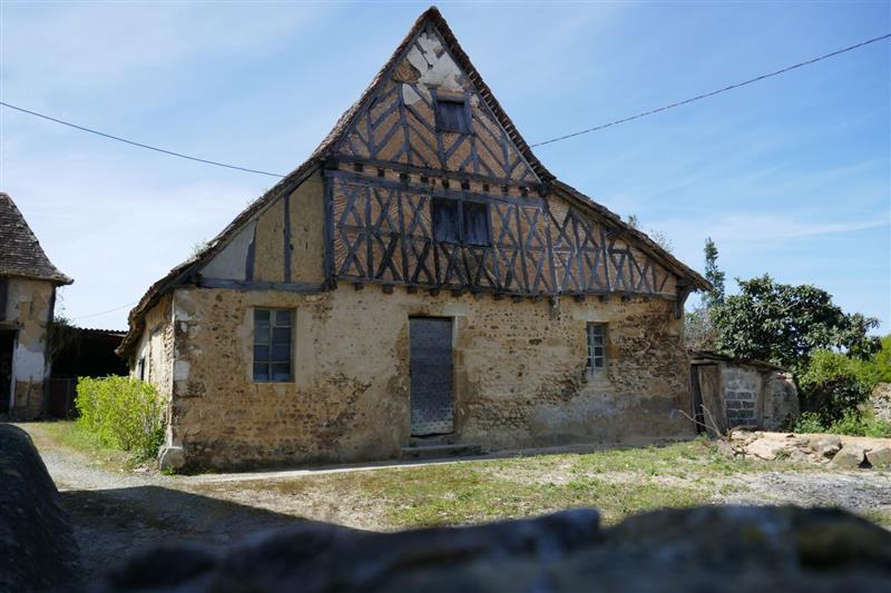 Cabidos : les Manoirs 