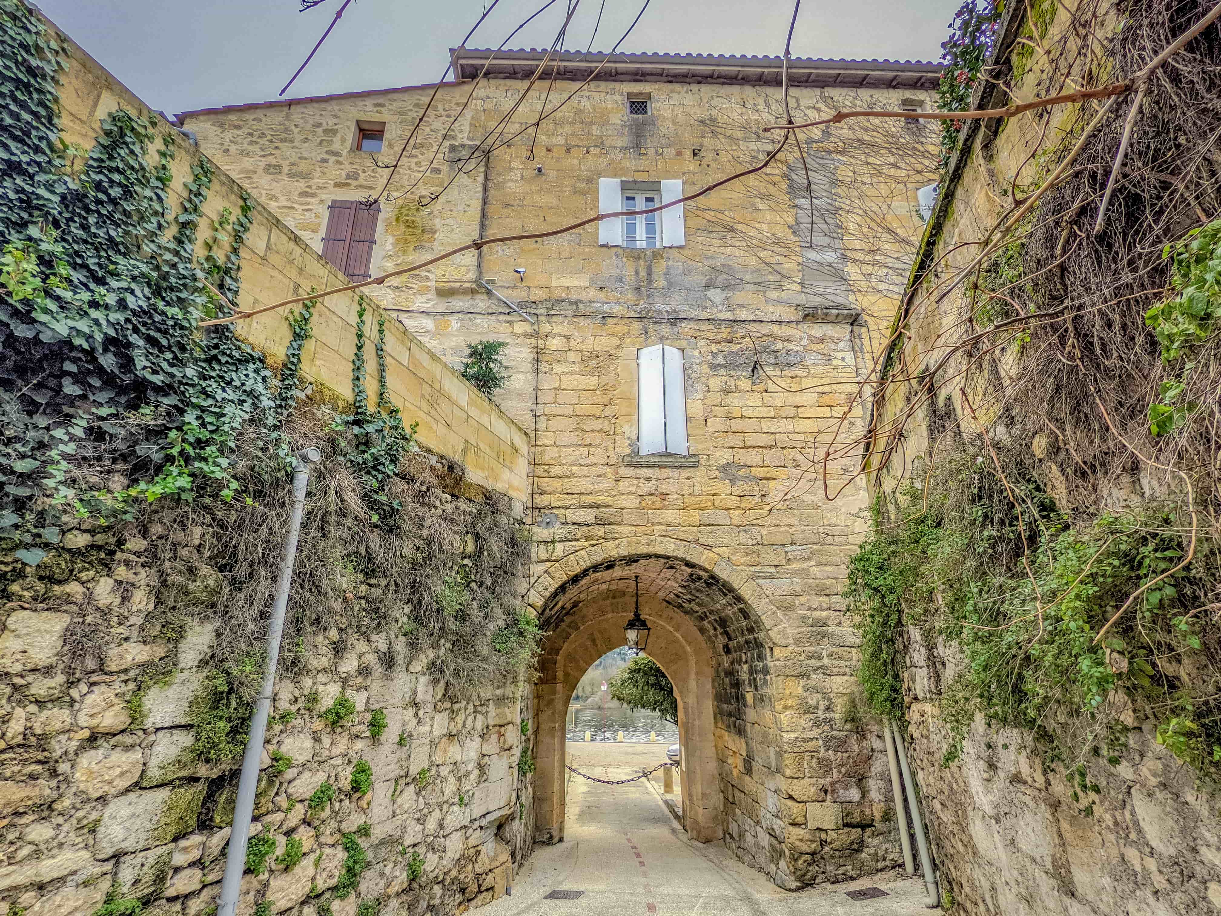 Porte du midi dite Porte de fer, Castillon-la-Bataille - photo 5