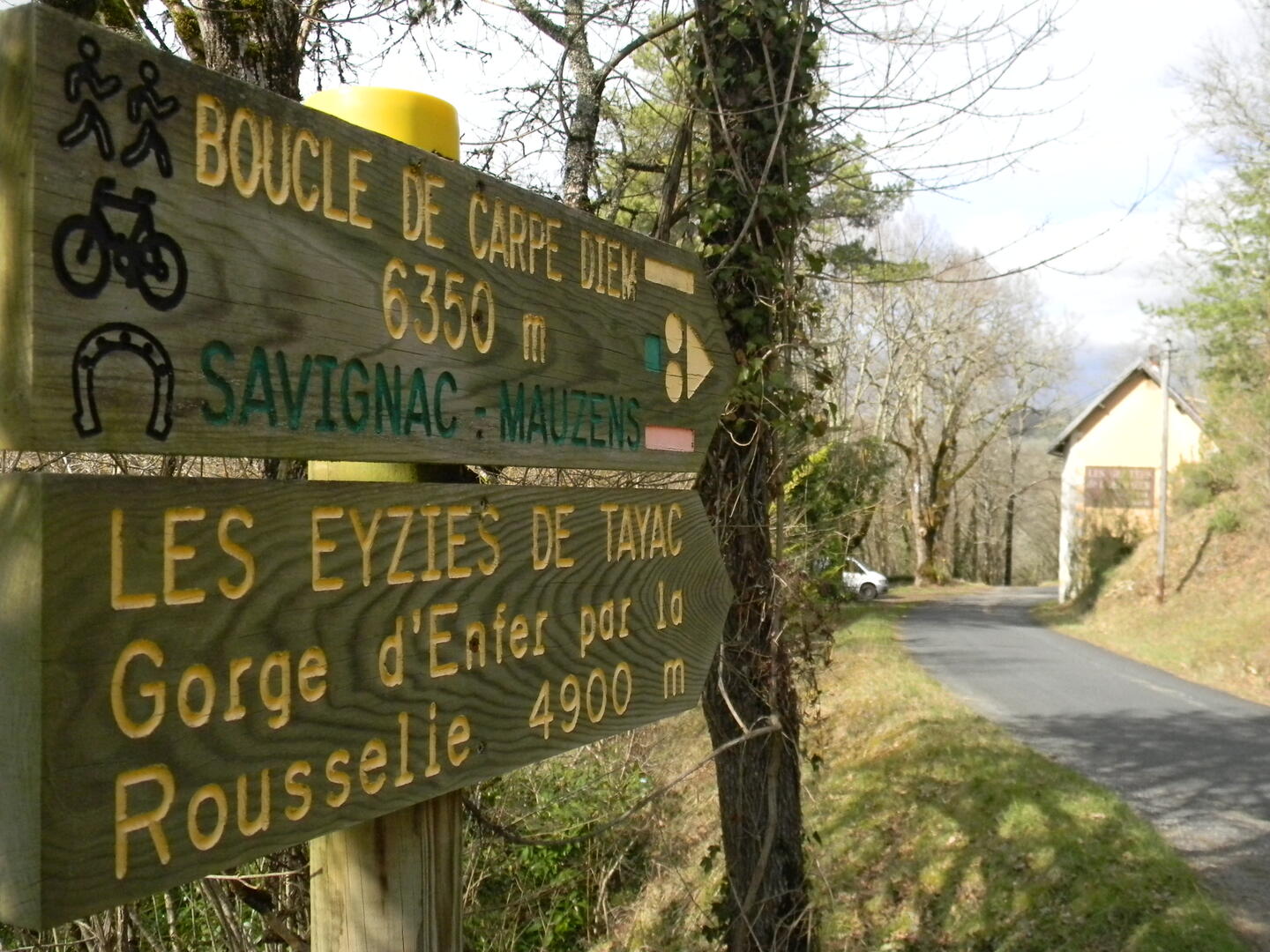 Balade de la biodiversité : Boucle de Carpe Diem n° 22 / Les Eyzies (Manaurie)