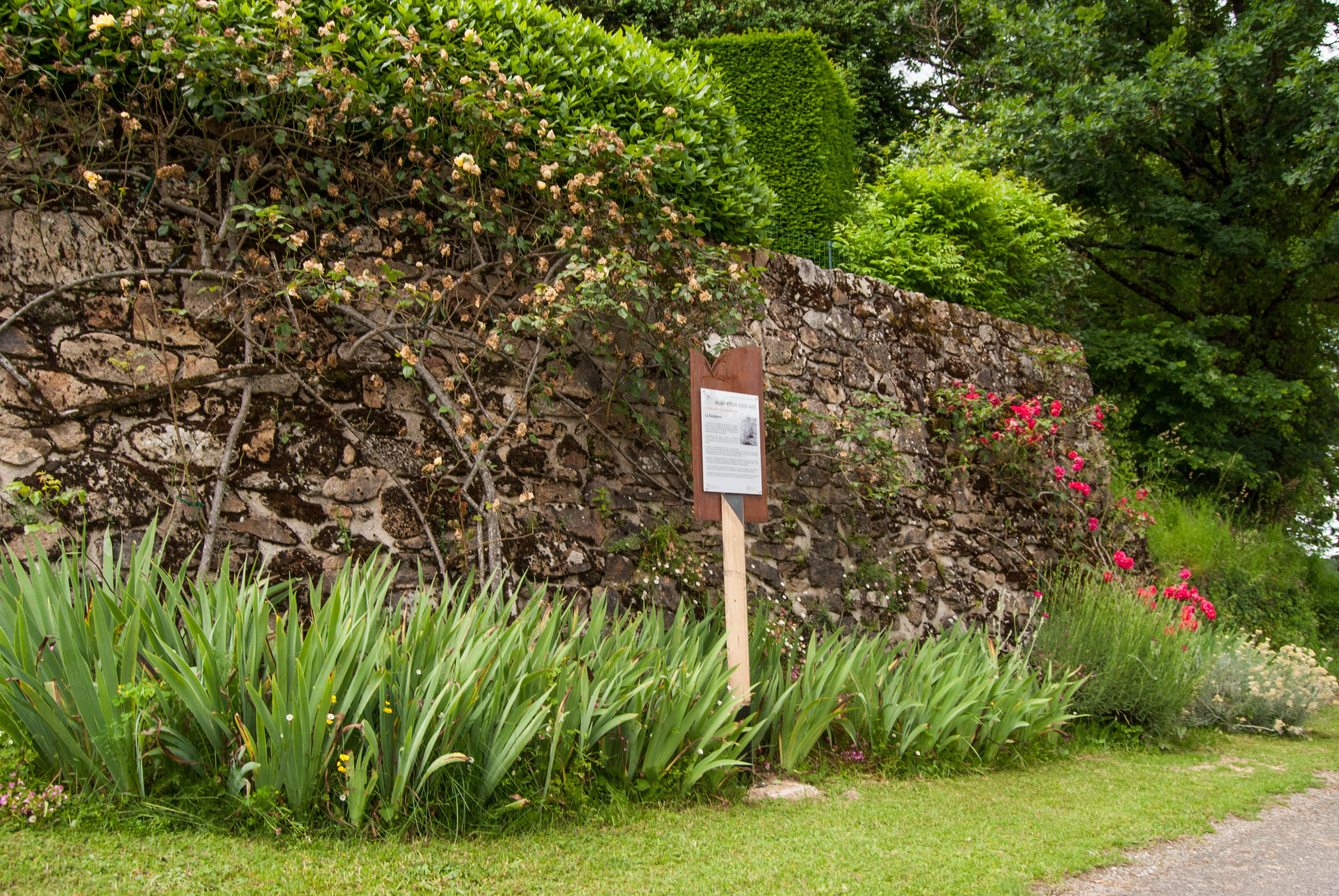 Les sentiers de Saint-Yrieix-sous-Aixe, Saint-Yrieix-sous-Aixe