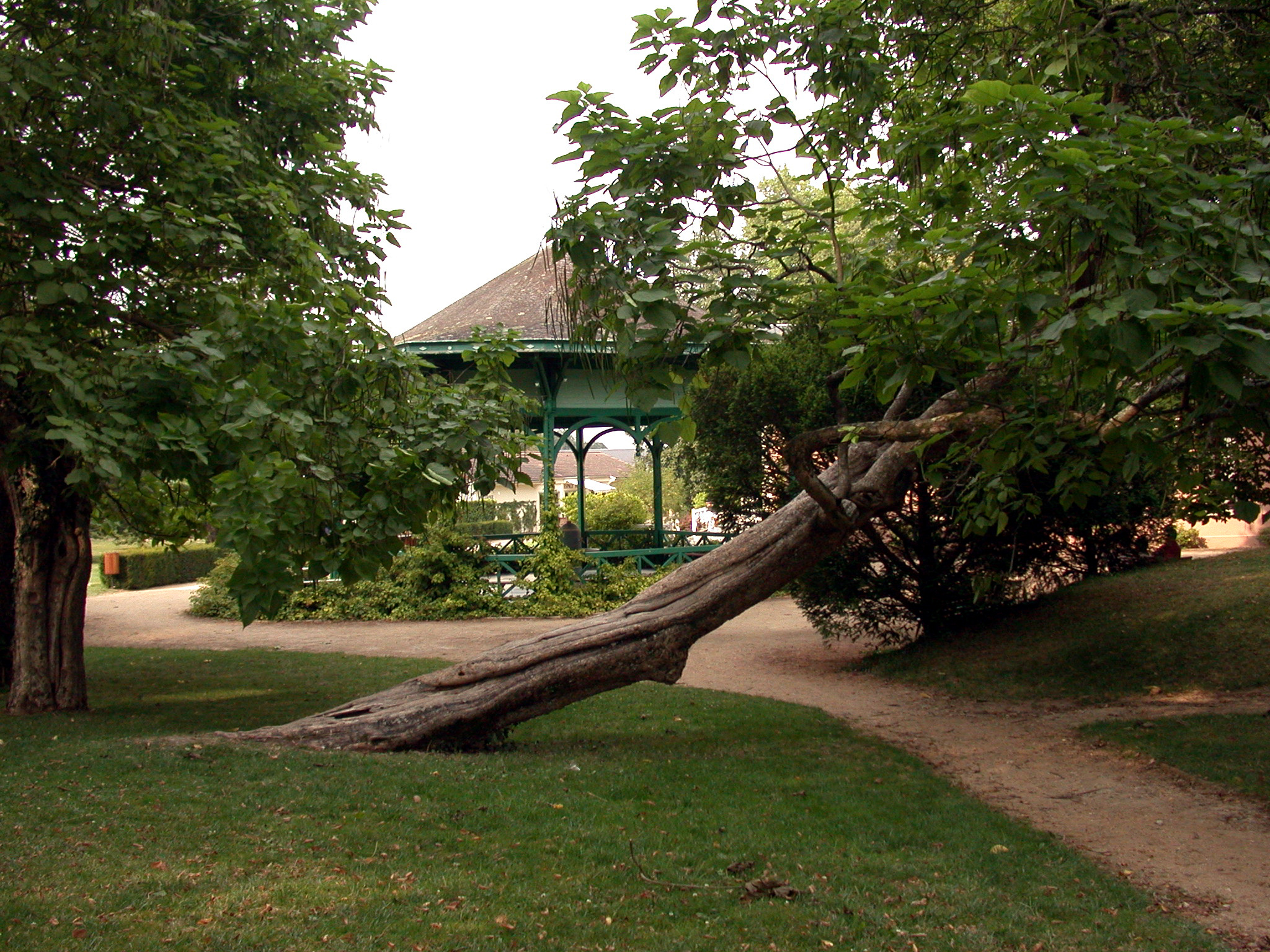 Kiosque du Parc Thermal de La Roche-Posay — photo 3