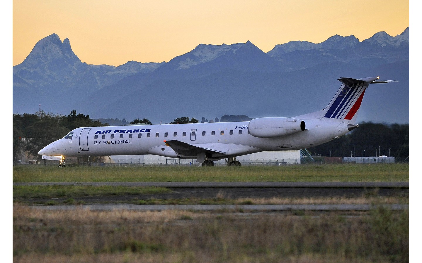 Air'Py Aéroport Pau-Pyrénées - photo 4