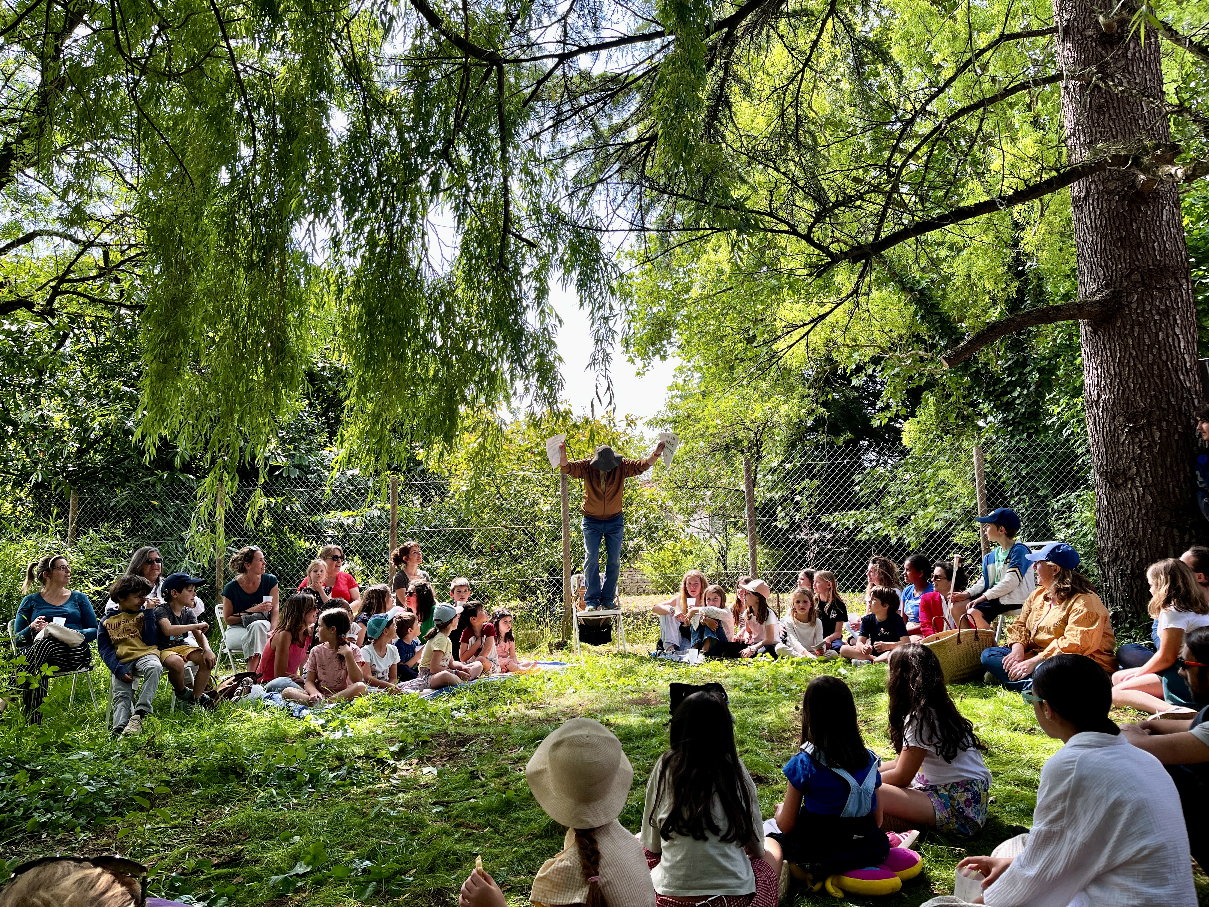 Api après-midi, spectacle «Pour une poignée de pollen»
