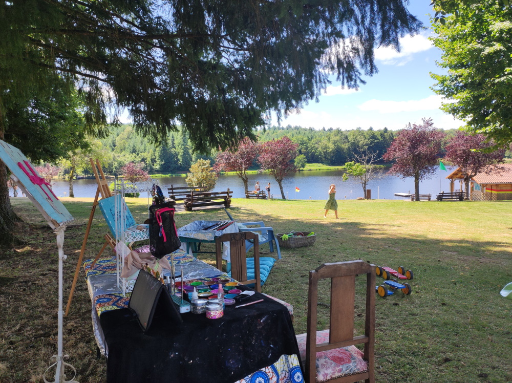 L'été en famille avec Ouest Limousin Tourisme - Atelier maquillage, sculpture de ballon et cirque, Saint-Mathieu - photo 3