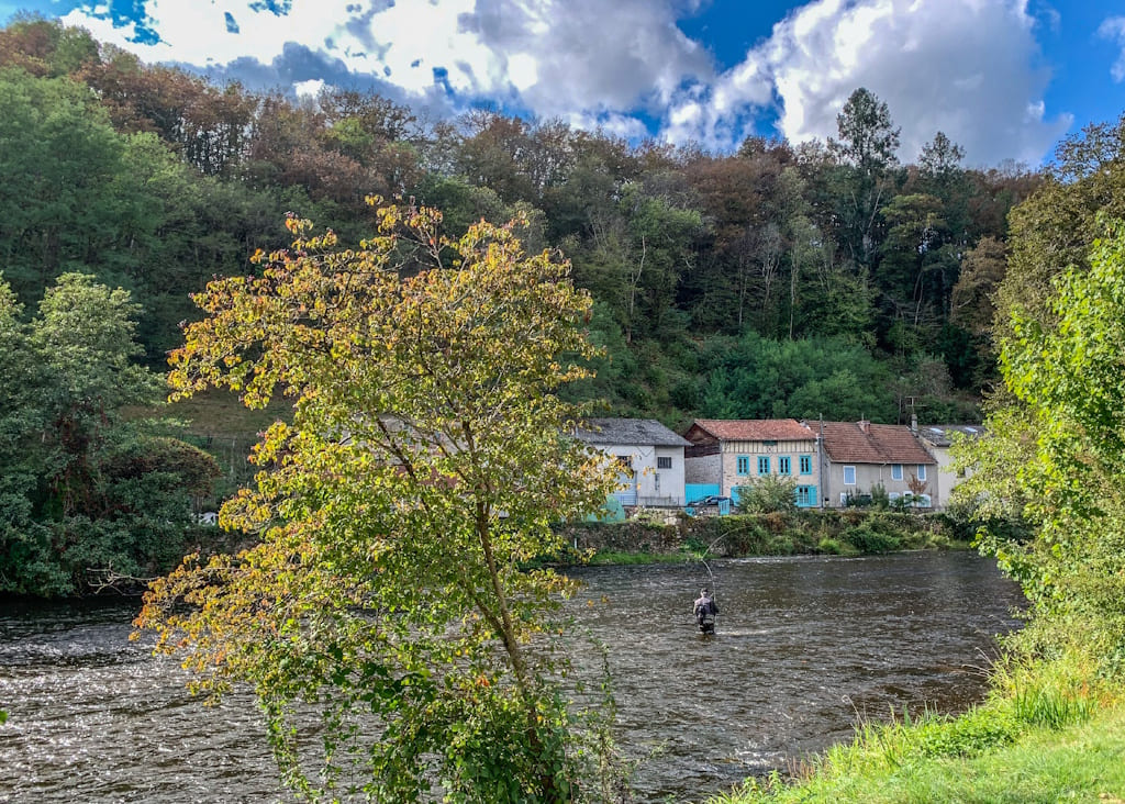 Parcours de pêche aux salmonidés du vieux pont de Noblat