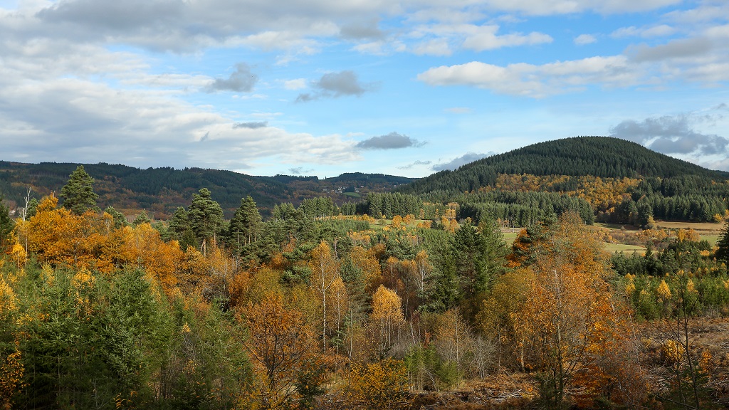 Circuit 28 - Du Deiro au Puy de la Blanche, Péret-Bel-Air
