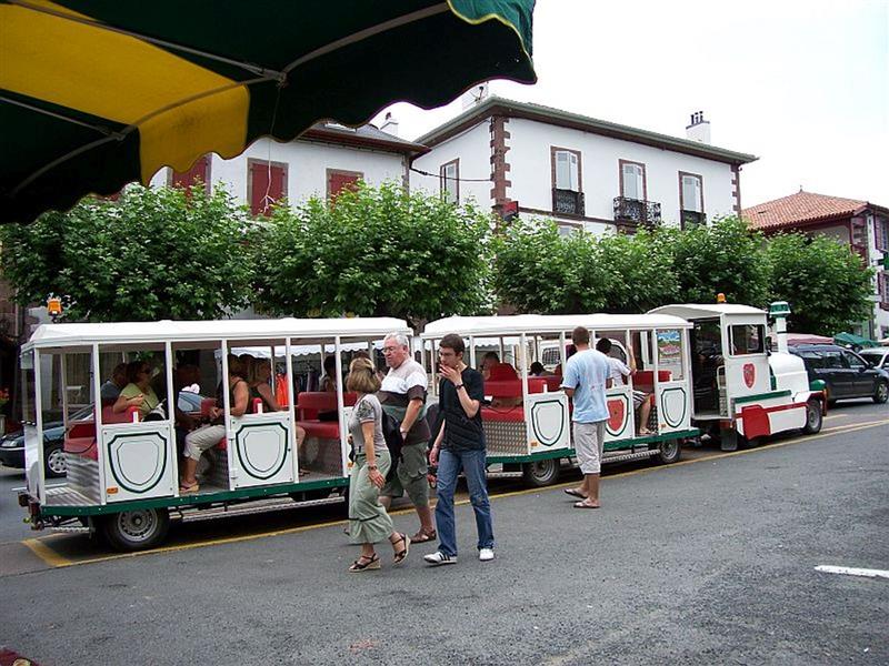 Petit Train Touristique de Saint-Jean-Pied-de-Port