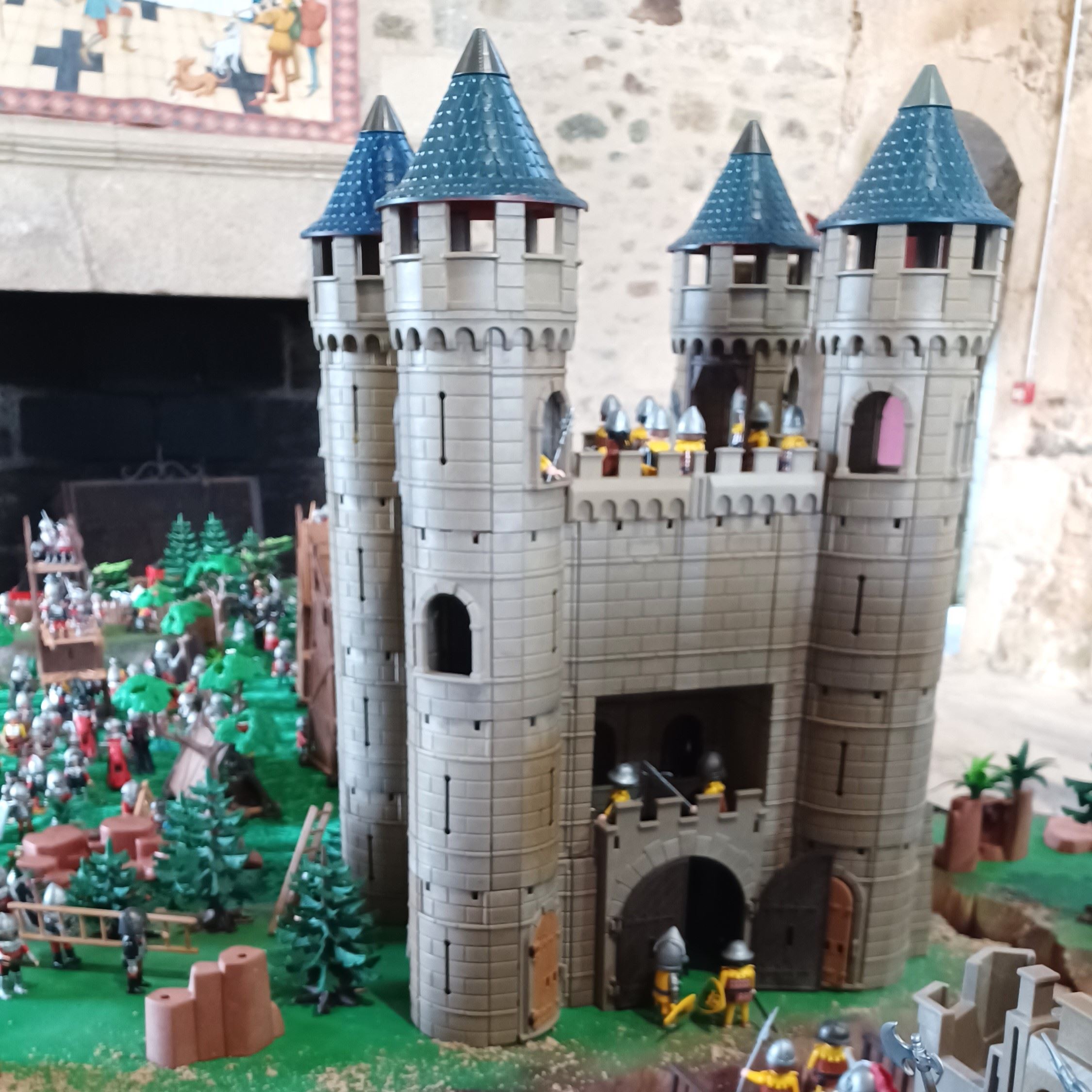 Château de Saint Mesmin - Sacrés chantiers, façon Playmobil®, Saint-André-sur-Sèvre