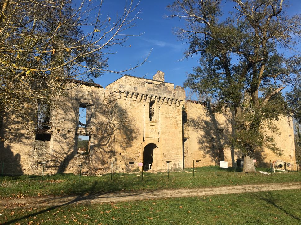 Le restaurant Brin de Thym, inspiration du Moyen Âge - Châteaux en fête - photo 2