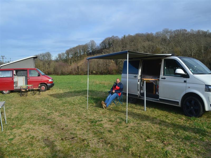 Aire de camping-car - Aux Hirondelles