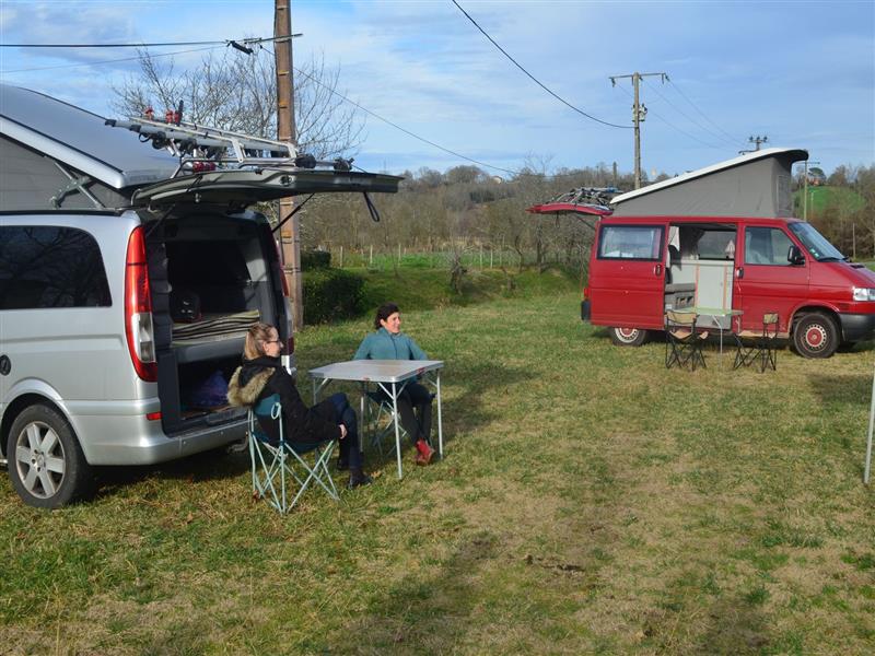 Aire de camping-car - Aux Hirondelles