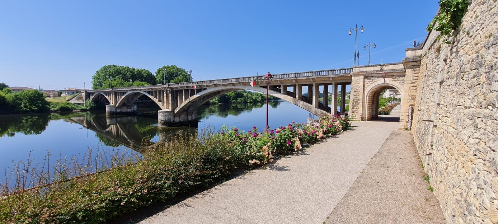 Tour de Dordogne depuis Castillon-la-Bataille, Castillon-la-Bataille