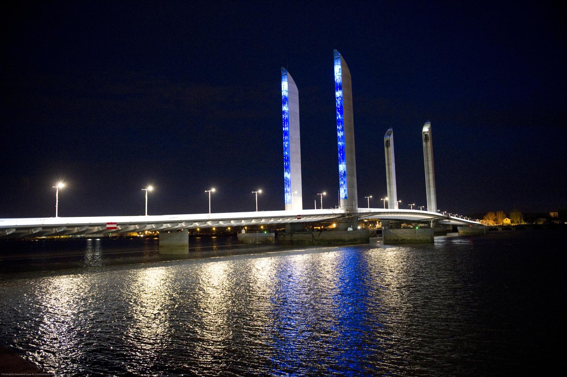 Pont Jacques Chaban Delmas