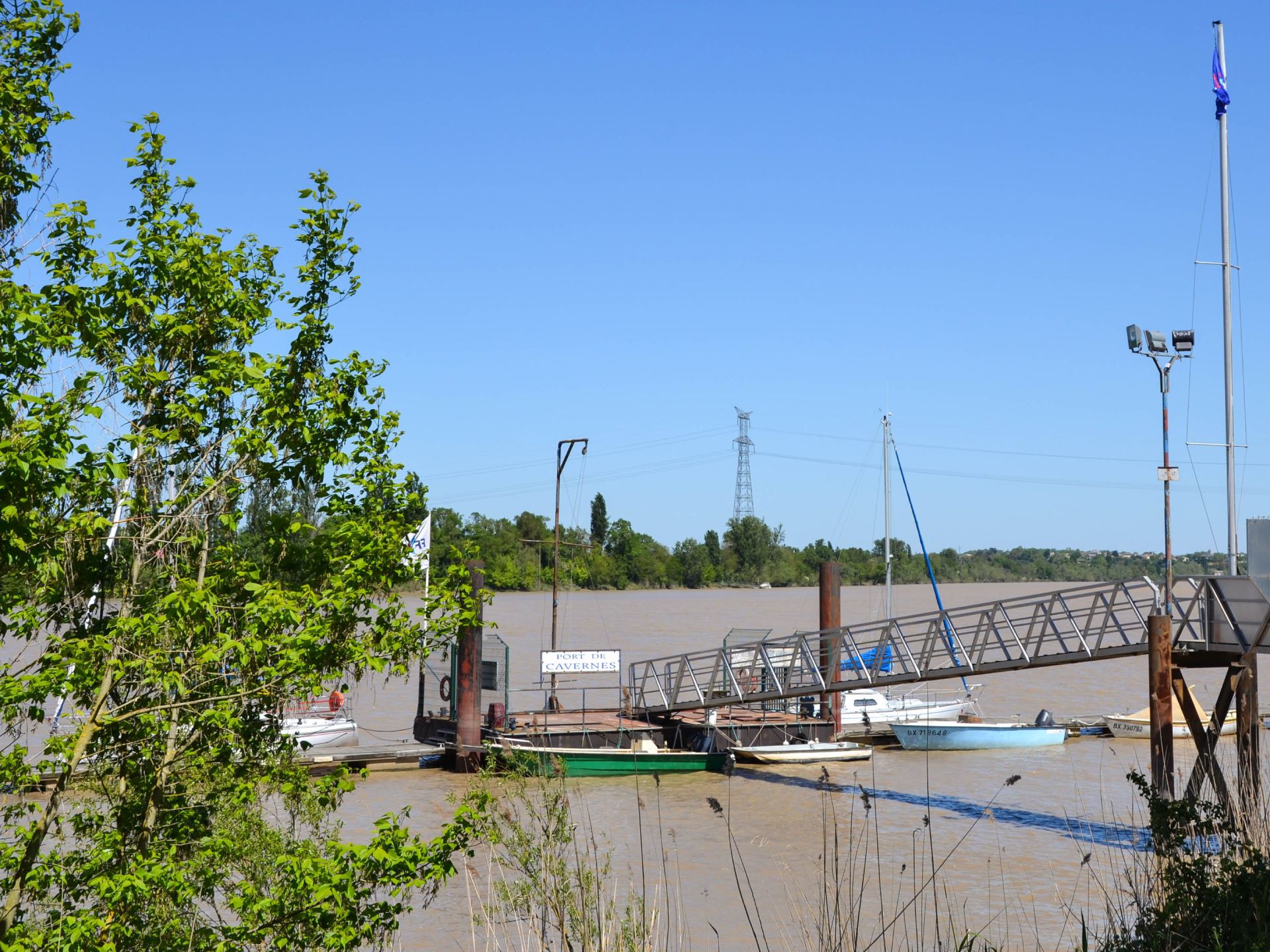 Port de Cavernes