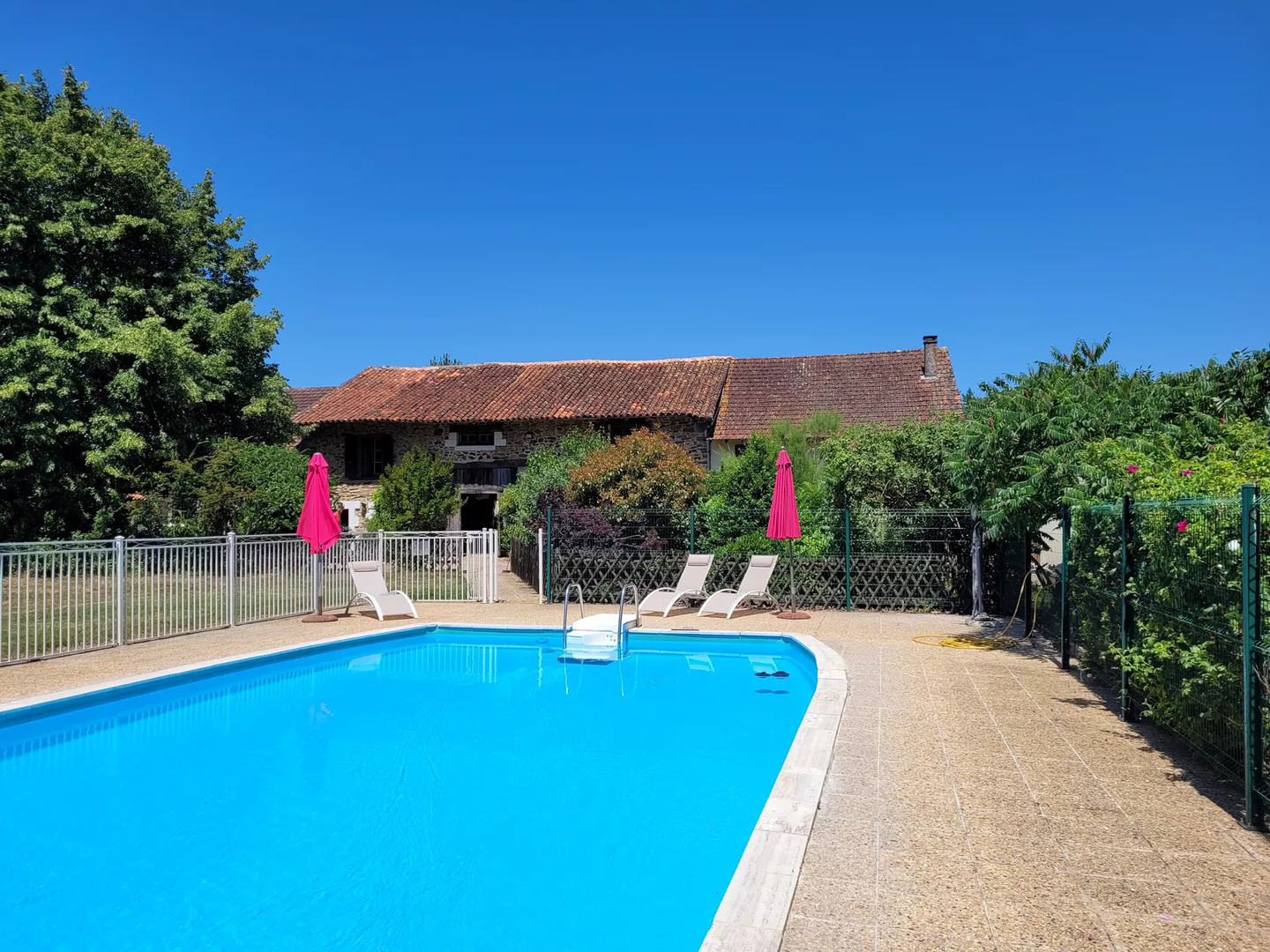 Gîtes Gilles - Gîte La Vigne, Saint-Saud-Lacoussière - photo 11