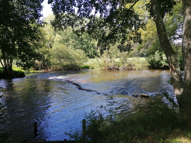 Aire de pique nique "Le Pré de l'Aiguille", Charroux