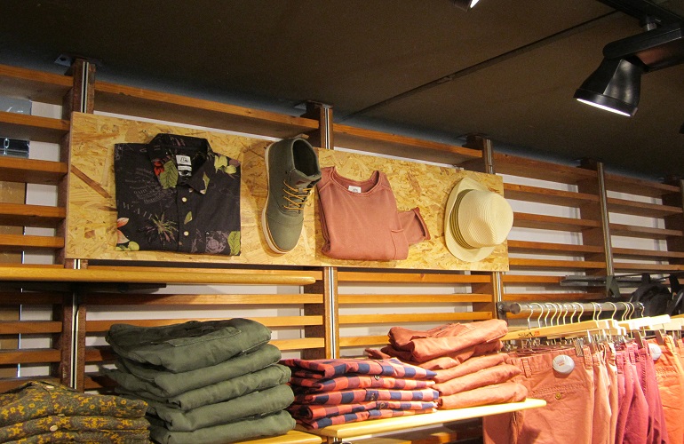 Quiksilver — photo 3