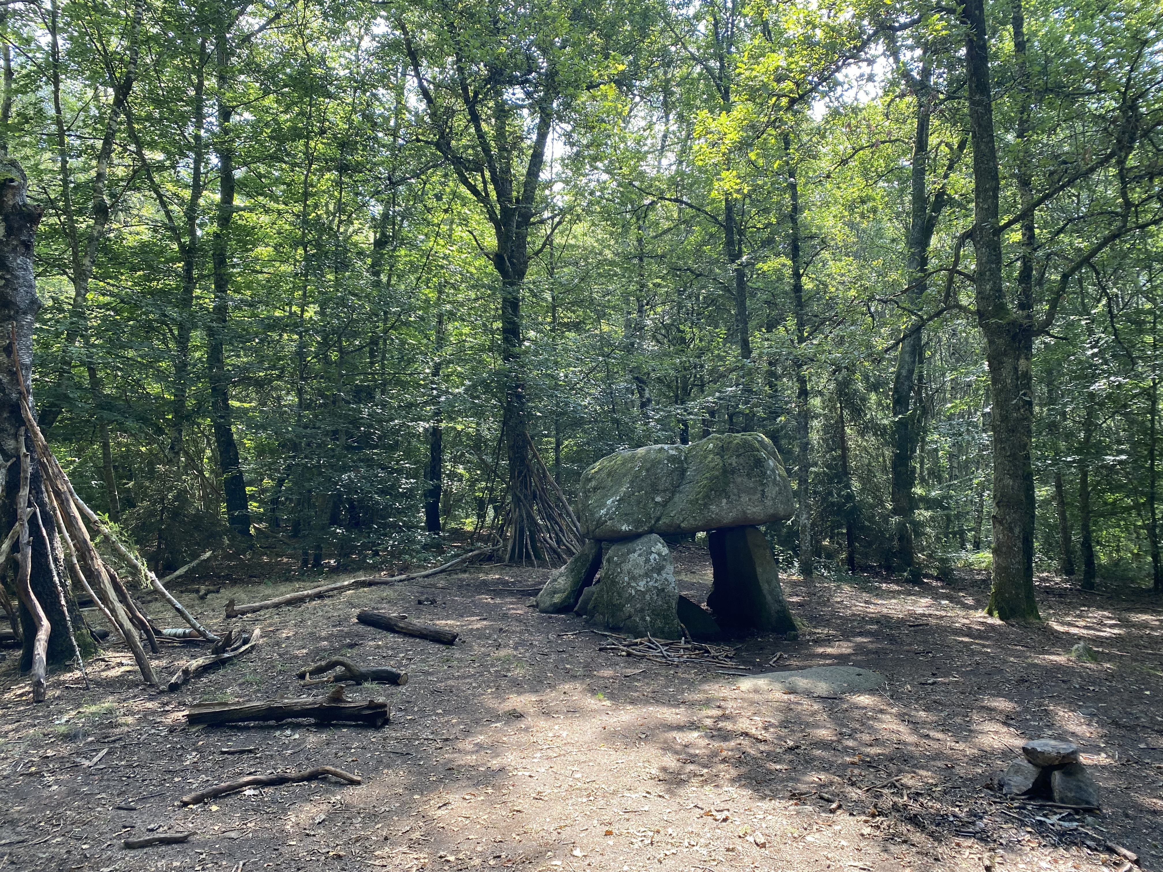 Crocq (Dolmen d'Urbe) : Aire de pique-nique