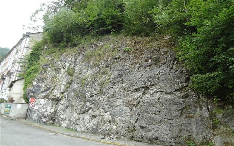 Rocher Ecole d'Eaux-Bonnes
