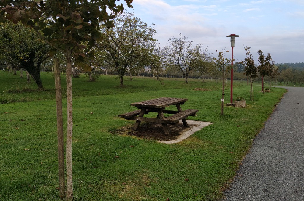 Aire de pique-nique à Rampieux