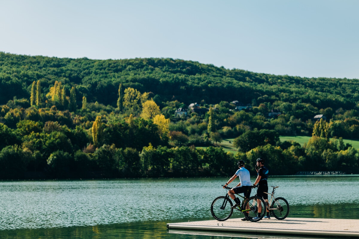 Le tour du lac du Causse