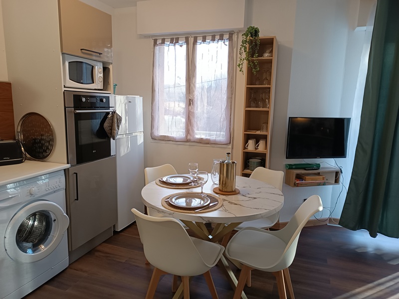Résidence Montijo 5 et 6, Eugénie-les-Bains - photo 25