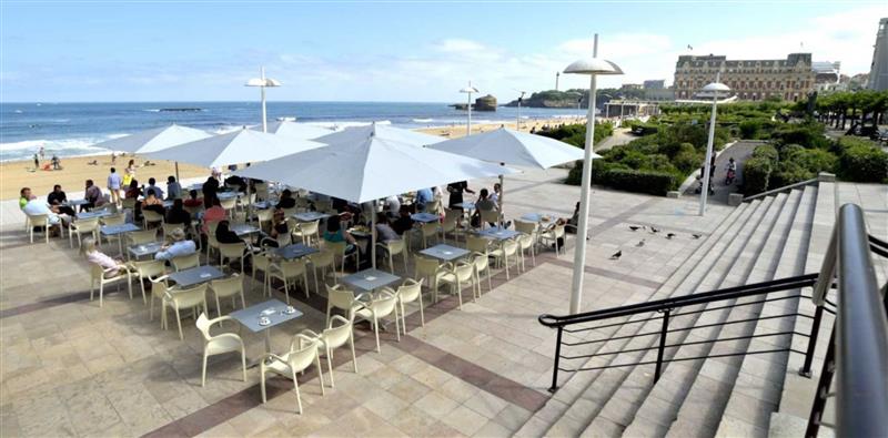 Bleu Café